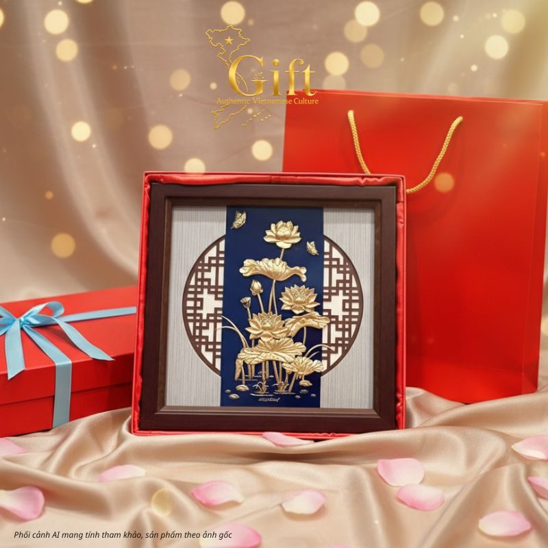 tranh đồng hoa sen dát vàng 24k để bàn