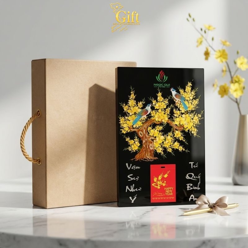 Tranh Lịch Sơn Mài Hoa Mai Vàng Vẽ Tay Nền Đen | Quà Tết Doanh Nghiệp 2027 Cao Cấp